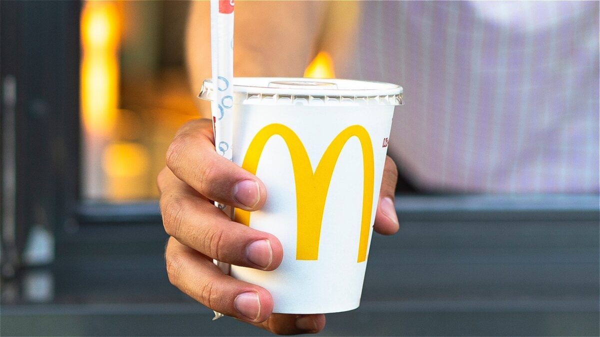 Is Water Free At McDonald’s? Surprising Truth TheFoodXP 雷电竞reyba下载